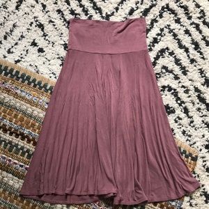 Dusty pink midi skirt - size small